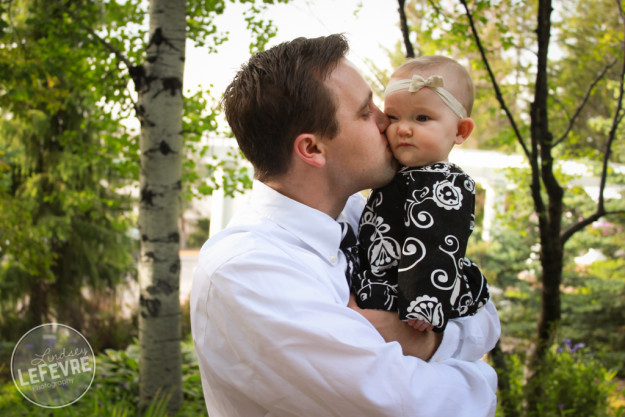 LindseyLeFevre-FamilyPortraitShoots-Sistine-8