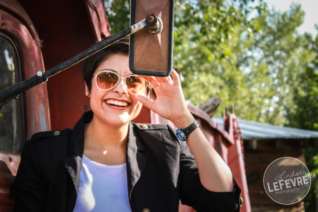 Lindsey LeFevre's women's fashion shoot. Girl wearing sunglasses in Idaho. 