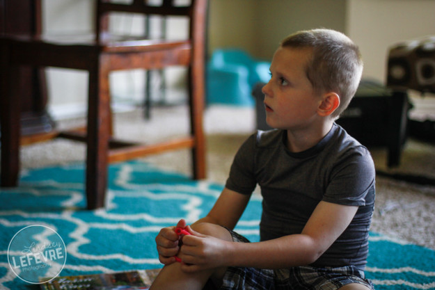 Lindsey LeFevre Photography.  Journeys DDA photo. Boy with autism.  